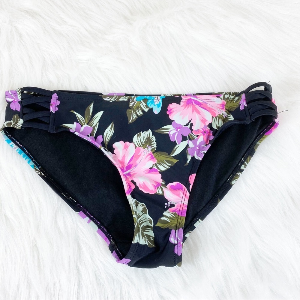Endless Sun Tropical Floral Bikini Bottoms Size Medium (Juniors)